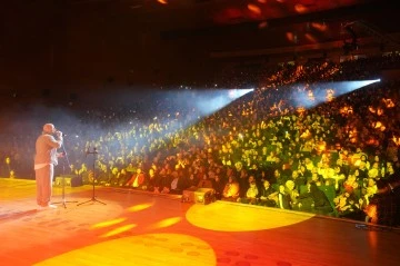 Diyarbakır'da Maher Zain Rüzgarı: Müzik ve Maneviyat Buluşması