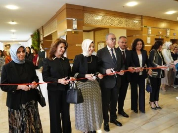 Diyarbakır'da Takı ve Süs Eşyaları Teşhir Mağazası Açıldı