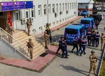 Diyarbakır'da Terör Örgütü DEAŞ'a Operasyon: 3 Gözaltı