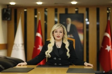 Emel Uslu Atik'ten CHP Genel Başkanı Özel'e Sert Eleştiri