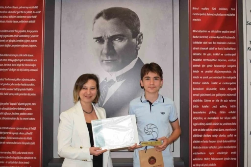  Faruk Çalışkan, Fibonacci Matematik Olimpiyatları’nda Dünya Şampiyonu Oldu