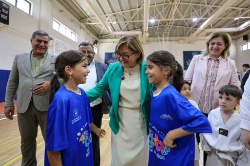 Fatma Şahin’den Yaz Okulu Ziyareti: “Sporla Büyüyen Nesiller Geleceğimizi İnşa Edecek”