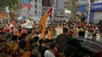 Galatasaray'ın 24. Şampiyonluk Kutlamaları Güneydoğu Anadolu'da Coşkuyla Karşılandı