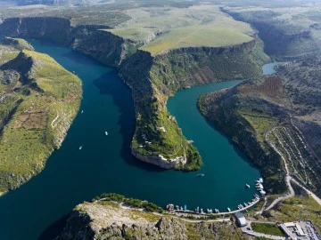 Gaziantep'in Masalsı Kalesi: Rumkale