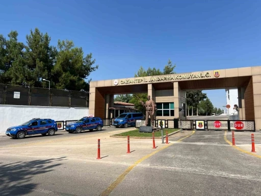   Aranan 83 Şahıs Jandarma Operasyonuyla Yakalandı
