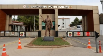 Gaziantep'te Jandarma'dan Büyük Operasyon: 206 Aranan Şahıs Yakalandı