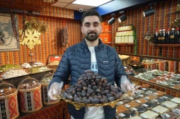 Gaziantep'te Ramazan'a Özel Hurma Çeşitleri Tezgahlarda
