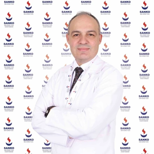 Geçmeyen Bel Ağrılarına Dikkat: Ankilozan Spondilit Sinsi Bir Tehdit Olabilir