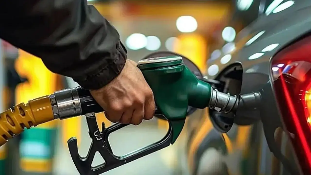 Gelen Zamla Motorin Urfa Plakası Olan 63'e Yetişmek Üzere!!!