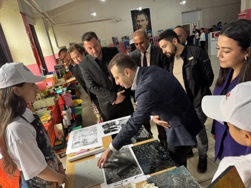 Genç Beyinler Bilimle Buluştu: TÜBİTAK Şenliği’nde 12 Özgün Proje Sergilendi