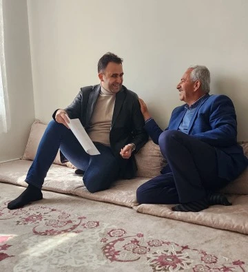 Hasankeyf Kaymakamı Mehmet Ali İmrak, Yaşlı Vatandaşları Ziyaret Etti