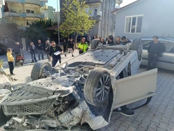 Hatay Samandağ'da Trafik Kazası: İki Yaralı