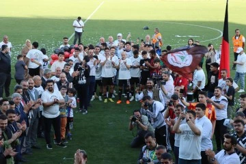 Karaköprü Belediyespor Tarihinde İlk Kez 2. Lig'de Mücadele Edecek