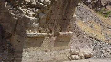 Kaymakam Güngör'den Tarihi Pisyar Köprüsü İçin Önemli Adımlar