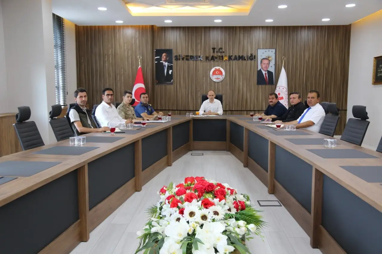 Kaymakam Salih Sak&rsquo;tan Anız Yangınlarına Karşı Kritik Toplantı