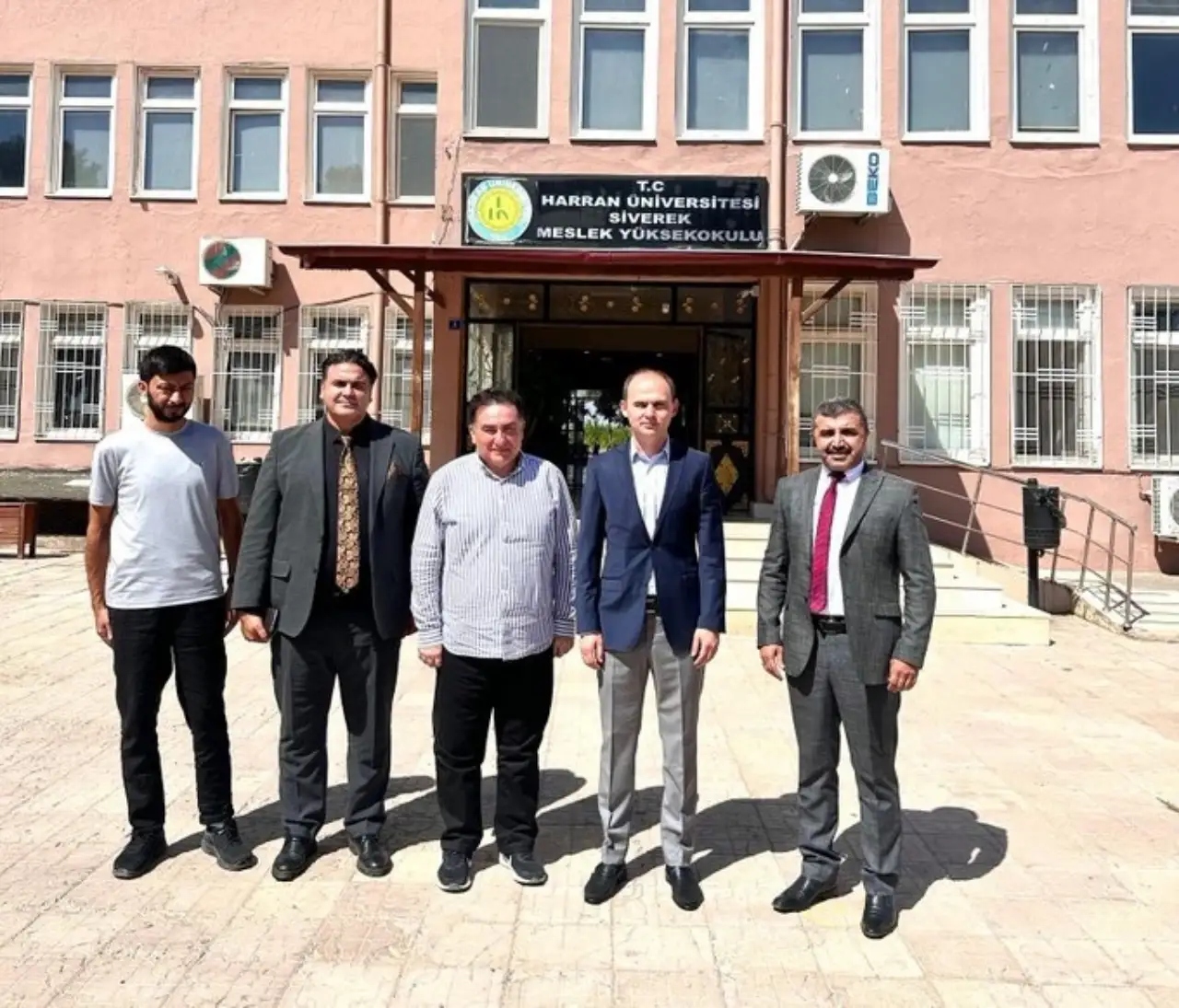 Kaymakam Salih Sak&rsquo;tan Siverek&rsquo;te &Uuml;niversite Ziyareti