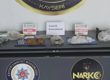 Kayseri'de Büyük Uyuşturucu Operasyonu: 1 Kilo 385 Gram Uyuşturucu Ele Geçirildi