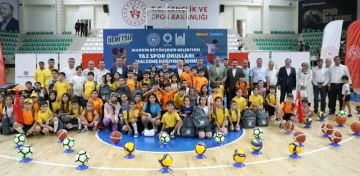 Kızıltepe'den Genç Sporculara Büyük Destek: Okullara Spor Malzemesi Yardımı
