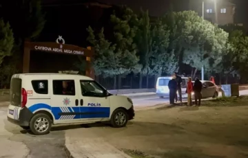 Kocaeli Çayırova'da Kanlı Kavga: 4 Kişi Yaralandı!