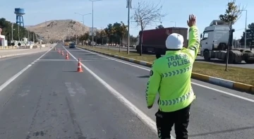 Mardin'de Dronlarla Destekli Trafik Denetimi: 19 Araç Sürücüsüne Cezai İşlem