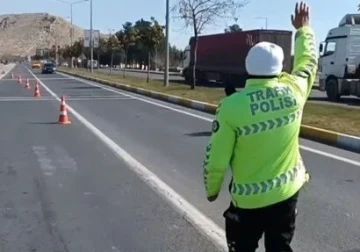 Mardin'de Kapsamlı Trafik Denetimi: Kurallara Uymayan Sürücülere Ceza Yağdı