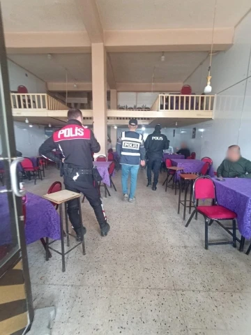 Mardin'de Okul Güvenliği Denetimi: Polis Ekipleri Harekete Geçti!