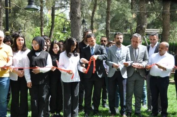 Mardin'de "Gazze" Konulu Enstalasyon Sergisi Açıldı