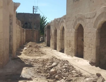 Mardin'in Dargeçit İlçesindeki Tarihi Süryani Çarşısı Restore Ediliyor