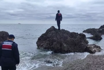 Marmara Denizi'nde Batan Geminin Mürettebatı İçin Arama Kurtarma Çalışmaları Sürüyor