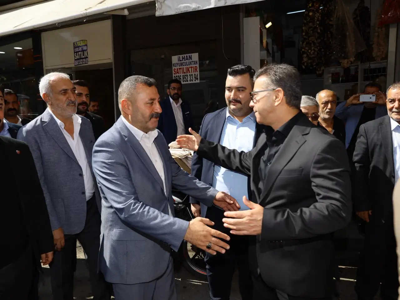 MHP Şanlıurfa İl Başkanı Osman Mutlu Siverek&rsquo;te Temaslarda Bulundu