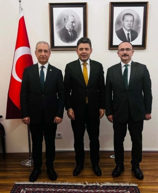 Milletvekili Dusak&rsquo;tan Ankara&rsquo;da Şanlıurfa Ulaşımında Yol Seferberliği