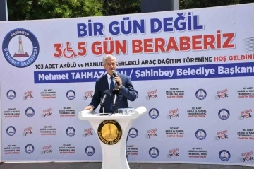 Gaziantep'te 103 Engelliye Umut Işığı: Akülü ve Manuel Tekerlekli Sandalye Dağıtımı