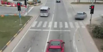 Kırmızı Işık İhlali Yapan Sürücülere Gaziantep'te Dron Destekli Cezalar!
