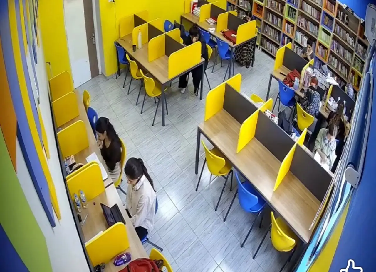 Siverek'teki Bir K&ouml;y Okulu, Gen&ccedil;lerin Gelecek Hayallerine Işık Tutuyor