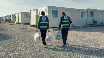 Adıyaman'da Depremzedelere Umut Işığı: Nezir Derneği'nden 2 Bin 200 Gıda Paketi