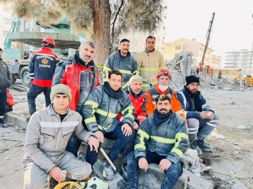 Şırnak Belediyesi'nden Depremzedelere Umut Işığı