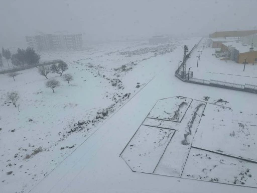 Siverek&rsquo;te&nbsp; Kar Yağışı Afete D&ouml;n&uuml;şt&uuml;