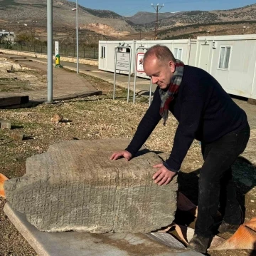 Kımıl Dağı'ndaki Antik Keşif: Kommagene Uygarlığının Dini Tarihine Yeni Işık Tutan Steller