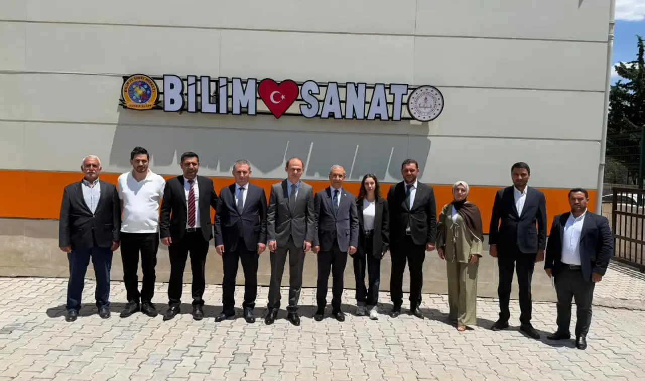 Siverek'in Gururu&nbsp; Gen&ccedil; Dahiye Devlet Zirvesinden Tam Destek