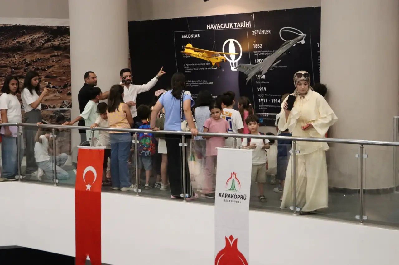 &Ouml;ğrenciler  Bilim ve Teknoloji Yolculuğuna &Ccedil;ıktı