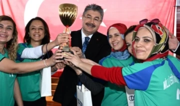 Osmaniye'de Kadınlar Arası Bocce Turnuvası Heyecanı
