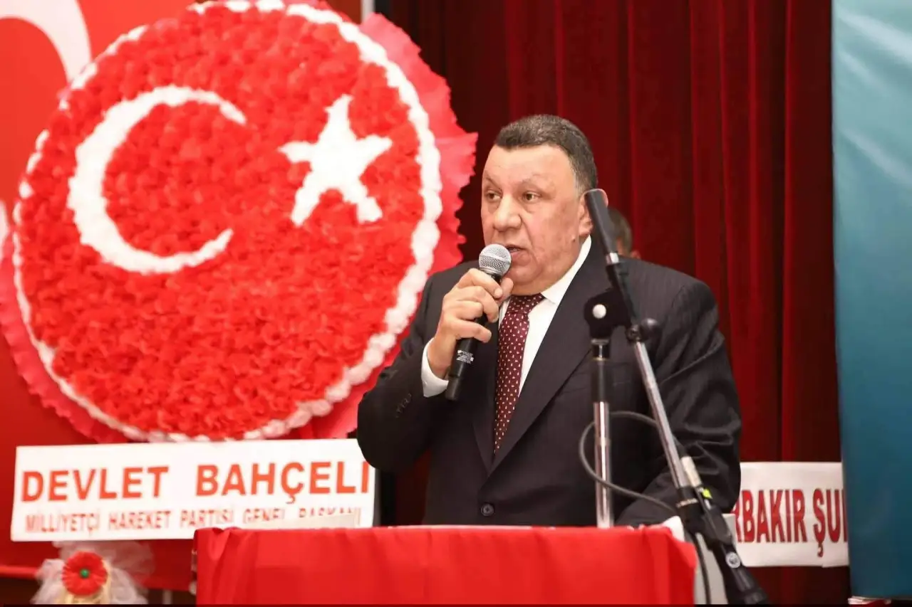 &Ouml;zyavuz, Diyarbakır Kayapınar Kongresinde Birlik ve Kardeşlik Mesajı Verdi