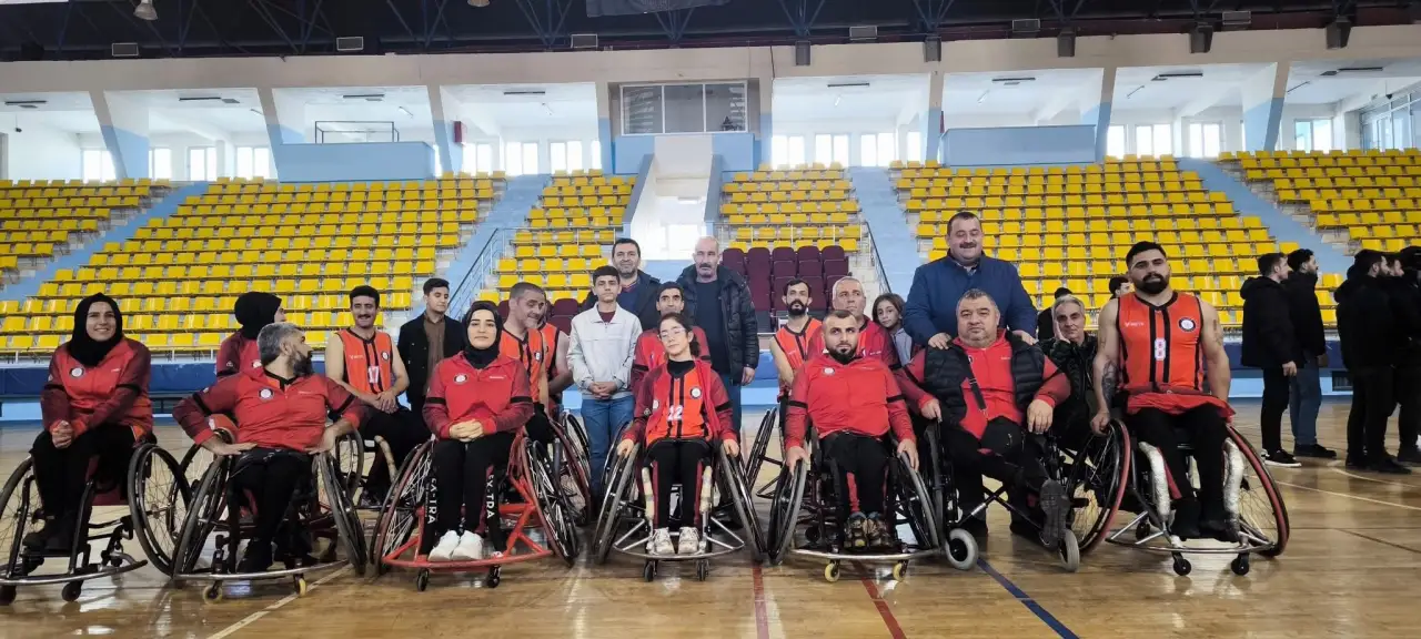 Pota Altında Siverek R&uuml;zgarı: Engelsiz Devler Diyarbakır&rsquo;ı Farklı Ge&ccedil;ti!