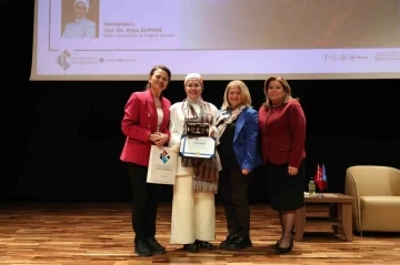 &quot;Yitik Cennet Kadınlık&quot; Hasan Kalyoncu Üniversitesi'nde Anlatıldı