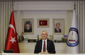 Şahinbey Belediye Başkanı Mehmet Tahmazoğlu, Miraç Gecesi'nde Deprem Şehitlerini Anmak İçin Davet Ediyor