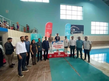 Samsatlı Genç Yüzücü Buğlem Sultan Yavuz'dan Büyük Başarı