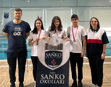 SANKO Okulları, Yüzmede Bölge Şampiyonu Oldu