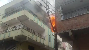 Şanlıurfa’da Elektrik Direğinde Korkutan Yangın