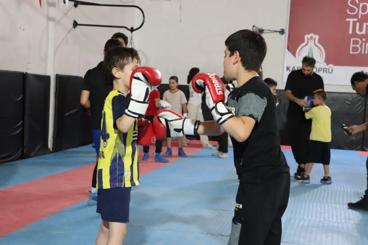 Şanlıurfa'daki Spor Kompleksi Geleceğin Şampiyonlarını Yetiştiriyor