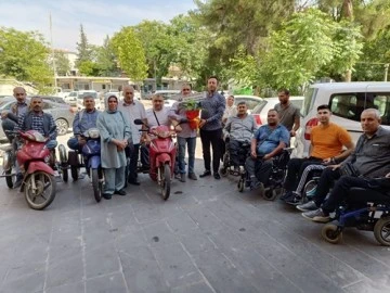 Şanlıurfa Siverek'te Anlamlı Ziyaret: Engelliler Derneği'nden Yeni Müdüre Tebrik